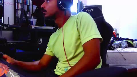 hungnheavy online show from October 8, 8:59 pm