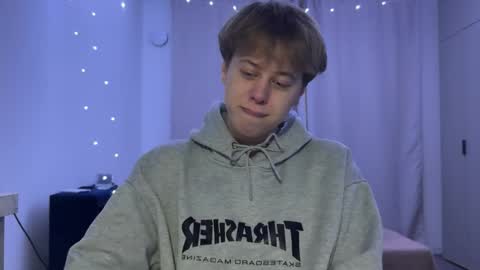 beeb0y online show from November 20, 4:15 pm