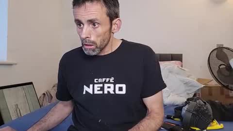 begbestuk online show from November 25, 9:08 am