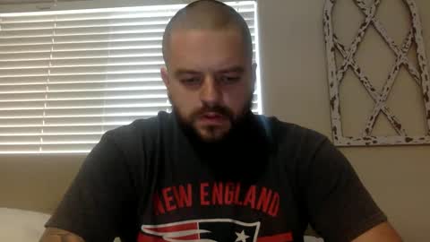 Snapshot of beginnersluck111 chatting on October 8, 4:46 pm Beginners Luck online show from October 8, 4:46 pm