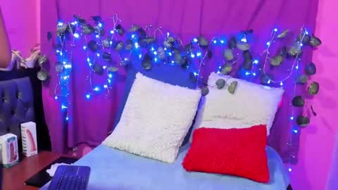 bekki online show from March 7, 8:11 pm