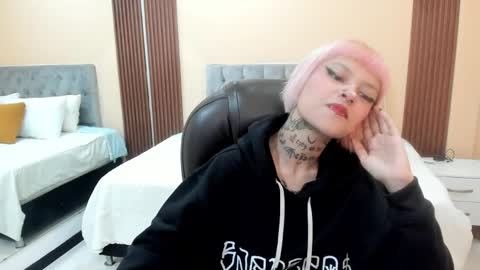 Bela online show from May 7, 1:18 pm