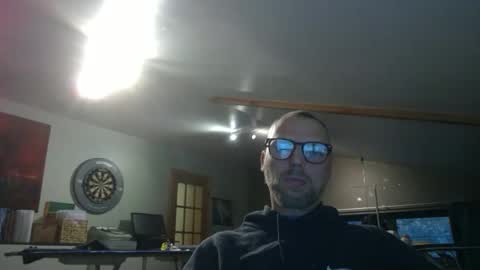 Snapshot of belgianordenary chatting on December 3, 3:17 pm belgianordenary online show from December 3, 3:17 pm