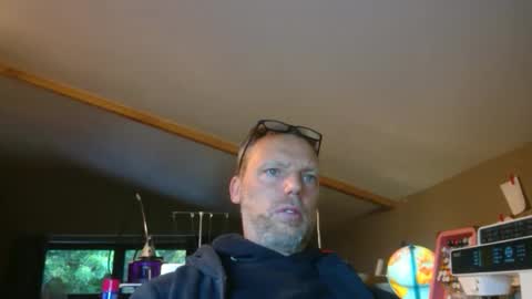 Snapshot of belgianordenary chatting on October 16, 6:57 am belgianordenary online show from October 16, 6:57 am