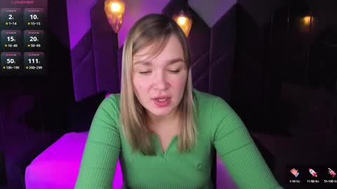 Snapshot of bella_cosmos chatting on March 11, 8:30 am Bella online show from March 11, 8:30 am