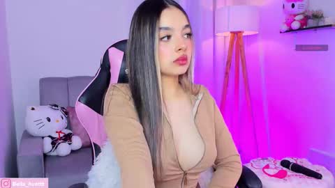 bella igbella hunttt online show from February 19, 5:39 am