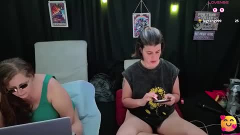 Bella James online show from November 13, 5:37 pm