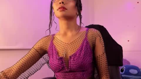 Bella online show from March 23, 5:51 pm