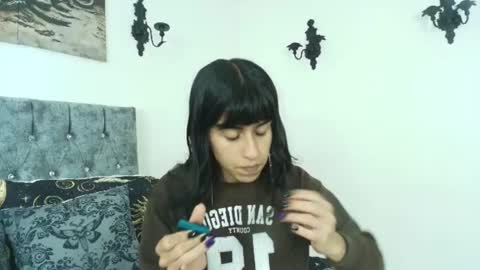 Bella online show from June 14, 2:24 am