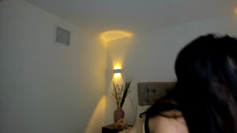 Bella online show from July 4, 7:17 pm