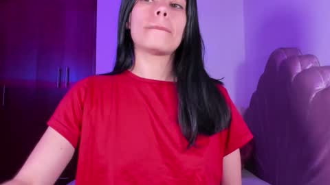 Snapshot of bella_sun_ chatting on October 14, 4:04 am Valeria Model Independent online show from October 14, 4:04 am