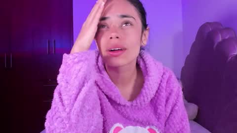 Valeria Model Independent online show from January 17, 7:07 am