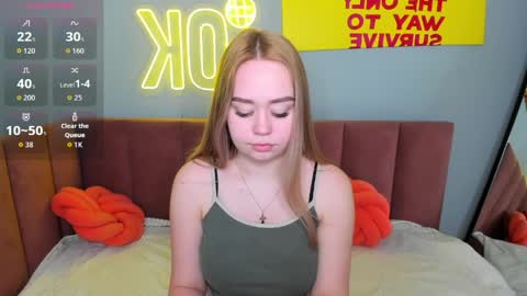 Bella online show from April 9, 1:42 am