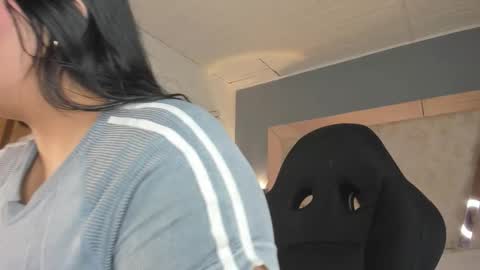 bellaboobs_ online show from February 26, 8:12 pm