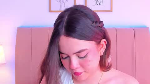 BellaFontana online show from February 19, 6:18 pm