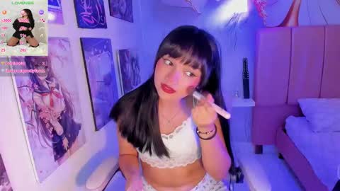 Snapshot of bellagreen_ chatting on September 29, 7:35 pm bellagreen_ online show from September 29, 7:35 pm
