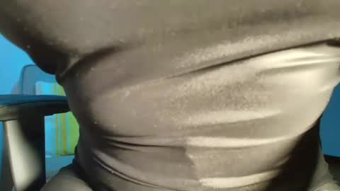 Snapshot of bellangel_ chatting on February 21, 2:06 am Camille online show from February 21, 2:06 am