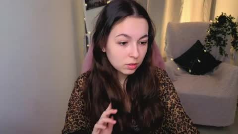 Bella online show from May 10, 5:14 am