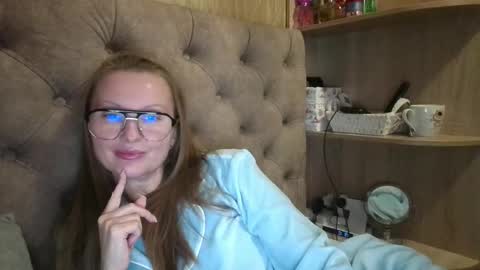Snapshot of belleamiee chatting on October 14, 4:10 pm Amelia online show from October 14, 4:10 pm