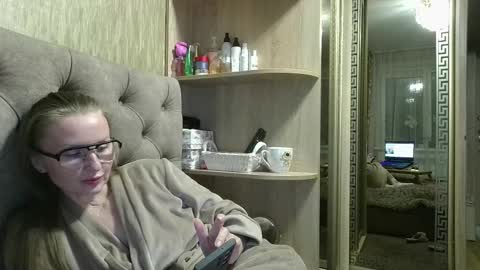 Snapshot of belleamiee chatting on September 28, 5:55 pm Amelia online show from September 28, 5:55 pm