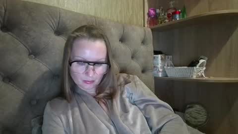 Snapshot of belleamiee chatting on October 18, 5:50 pm Amelia online show from October 18, 5:50 pm