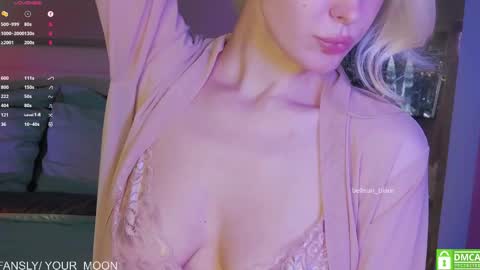 BELLEAN  online show from February 24, 9:40 pm