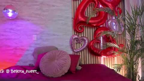 Snapshot of bellota_sweet chatting on February 13, 4:54 am  Bella  online show from February 13, 4:54 am