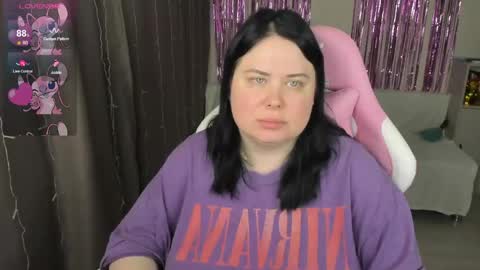 LinaBoo online show from May 14, 8:12 am