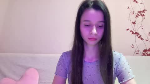 beloved_lucy online show from February 26, 8:45 pm