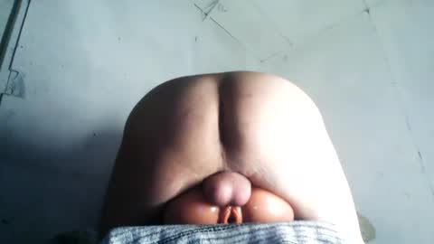 bemysecrett online show from March 3, 4:15 pm