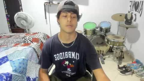 Snapshot of ben_falcon chatting on September 13, 2:58 am Ben online show from September 13, 2:58 am