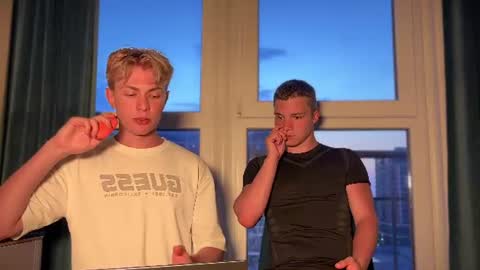 ben_harmon online show from July 8, 5:16 pm