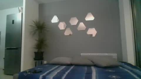 benbare13 online show from December 30, 5:34 pm