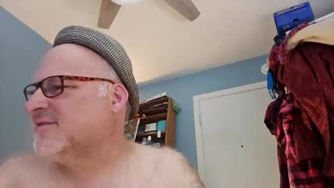 Bendavewill online show from April 14, 6:16 am