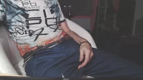 benijamin online show from February 26, 9:20 pm