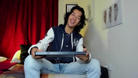 benjamin_fiore online show from January 17, 11:17 am