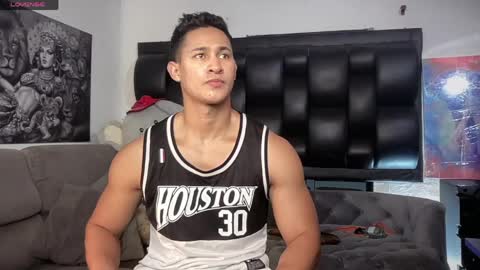 benjamincooperk online show from April 5, 12:29 am