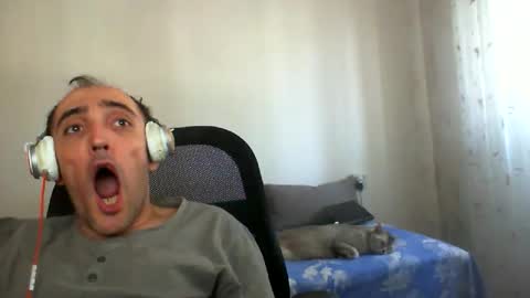 bentish online show from October 13, 10:17 am