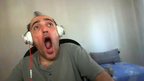 bentish online show from October 14, 11:02 am