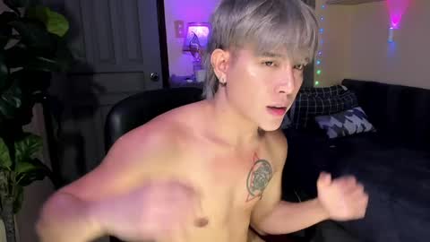 bentlyfuck online show from June 5, 6:02 pm