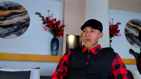 bento_fox online show from April 5, 3:14 am