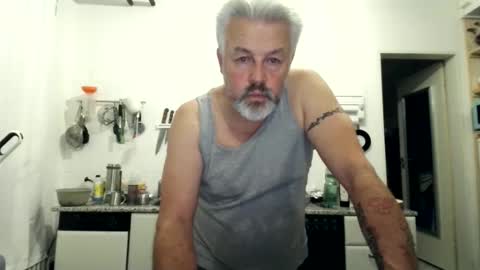 Martin online show from November 11, 10:34 pm