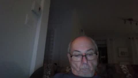 bernard1102 online show from September 23, 12:15 am