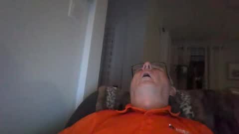 bernard1102 online show from September 18, 12:25 am