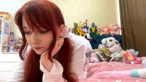 Eva  online show from April 8, 8:39 am