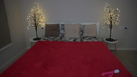 Violette online show from September 14, 8:43 pm