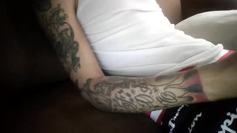 Snapshot of bertdollaz757 chatting on February 11, 4:13 pm ToxicPipe757 online show from February 11, 4:13 pm