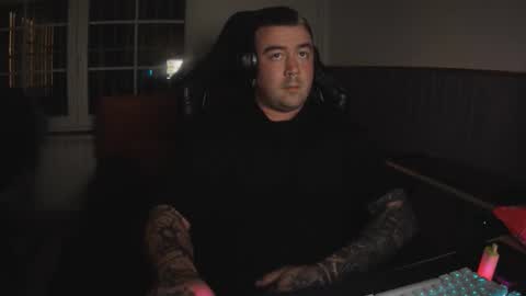 berto3389 online show from April 9, 12:47 am