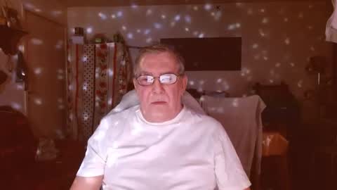 jean online show from February 9, 10:00 pm