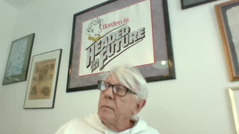 Snapshot of bestshot1951 chatting on January 21, 6:23 pm bestshot1951 online show from January 21, 6:23 pm